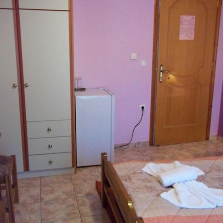 Epikoureios Apollon Otel Andritsaina Oda fotoğraf