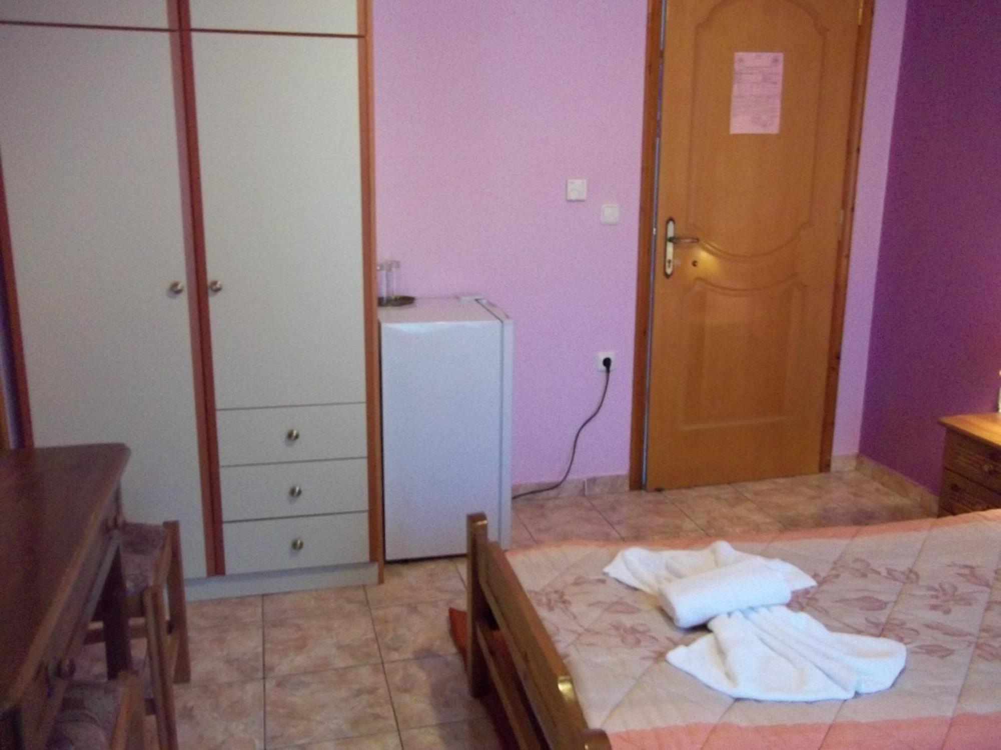 Epikoureios Apollon Otel Andritsaina Oda fotoğraf