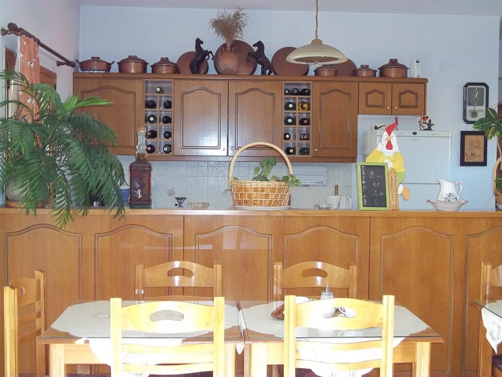 Epikoureios Apollon Otel Andritsaina Dış mekan fotoğraf