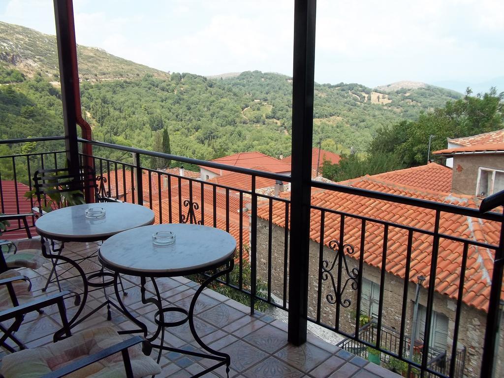 Epikoureios Apollon Otel Andritsaina Dış mekan fotoğraf