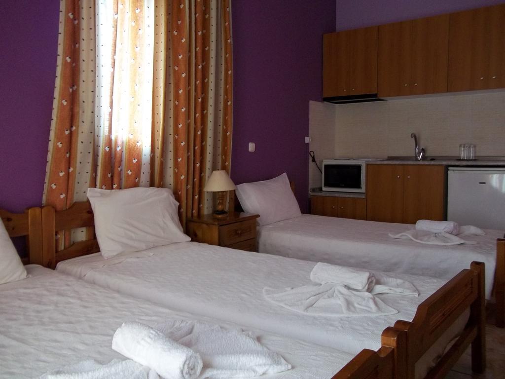 Epikoureios Apollon Otel Andritsaina Dış mekan fotoğraf