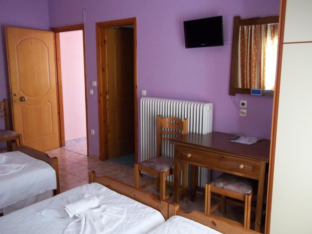Epikoureios Apollon Otel Andritsaina Dış mekan fotoğraf