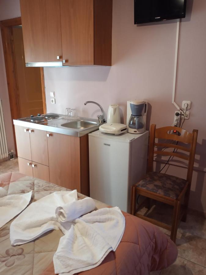 Epikoureios Apollon Otel Andritsaina Dış mekan fotoğraf